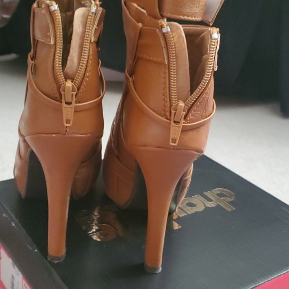 Charlotte Russe booties - Picture 3 of 4